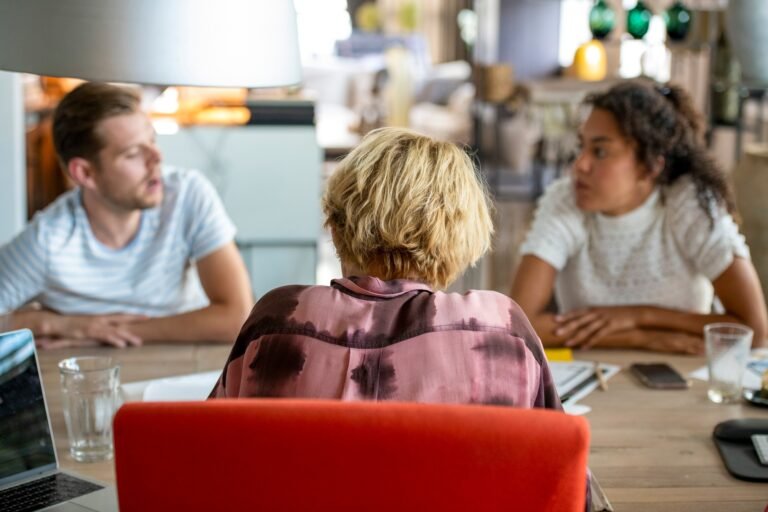 The Role of Customer Feedback in Refining Your Pitch